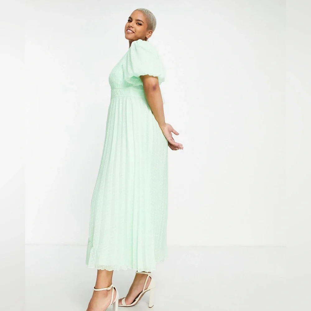 ASOS PLEATED MAXI DRESS     LIKE NEW - Picture 3 of 12